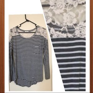Paper tee - striped and laced top w/front pocket
